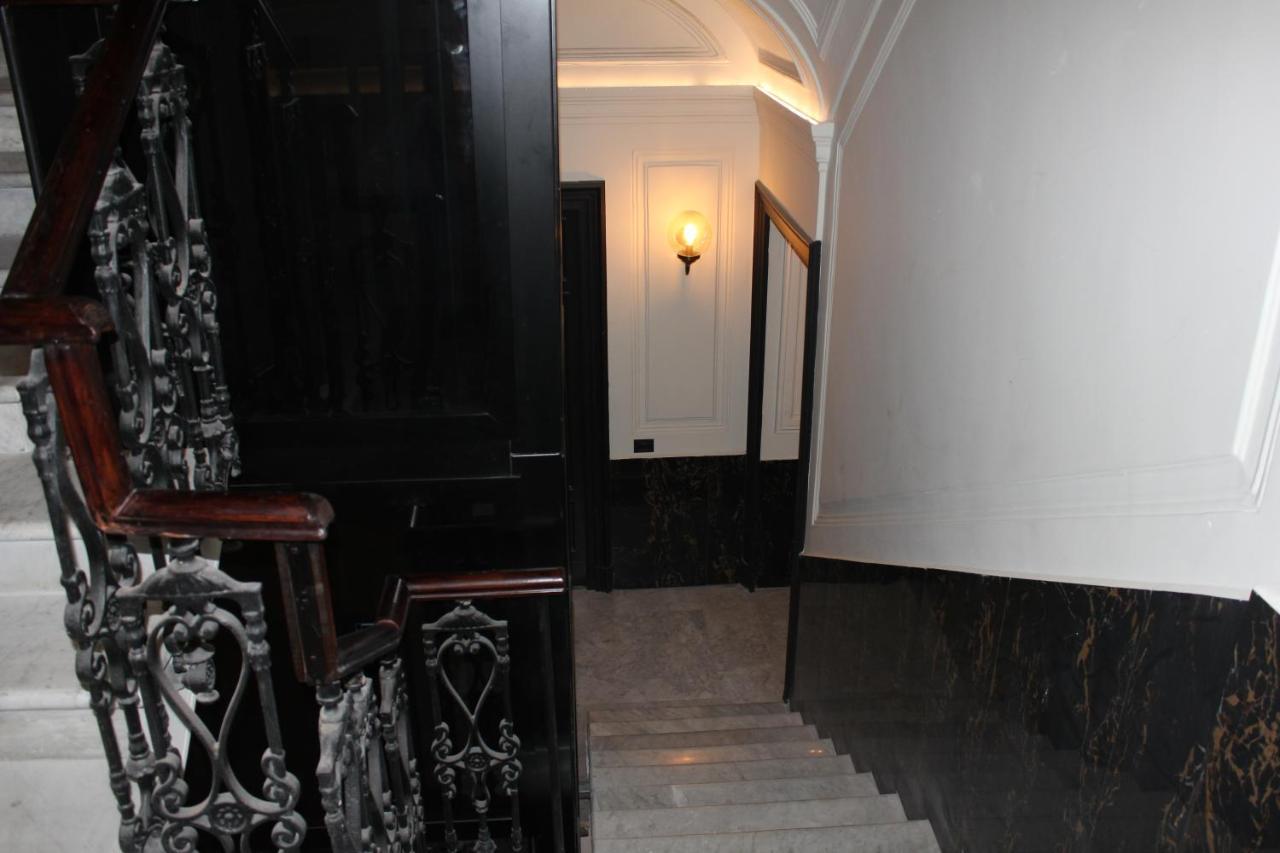 Fafgrandsuitenapoli Exteriér fotografie